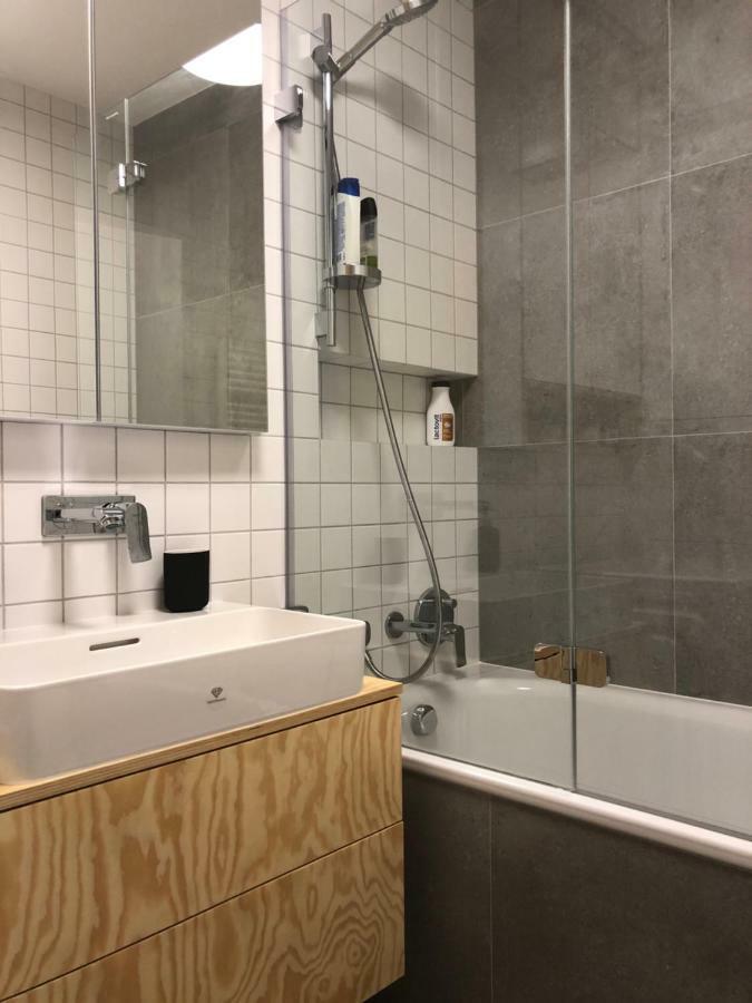 New Modern Urban Apartment Μπρατισλάβα Εξωτερικό φωτογραφία