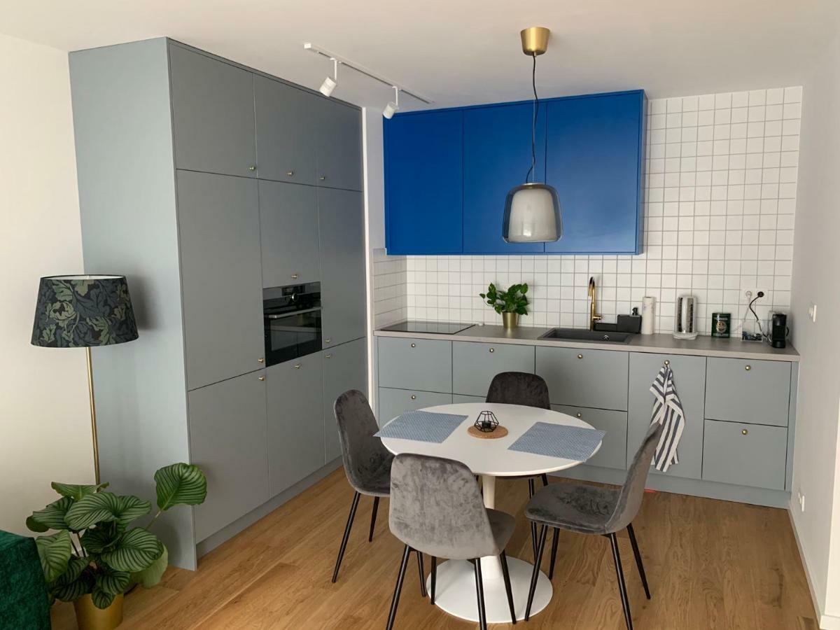 New Modern Urban Apartment Μπρατισλάβα Εξωτερικό φωτογραφία
